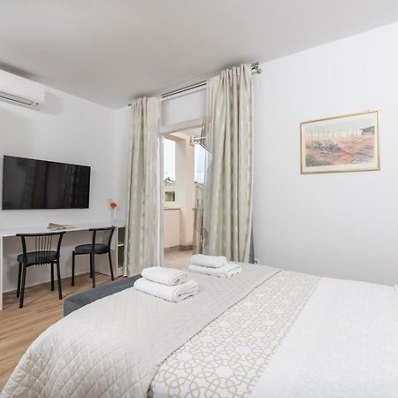 Apartments Viktor 포레치 외부 사진